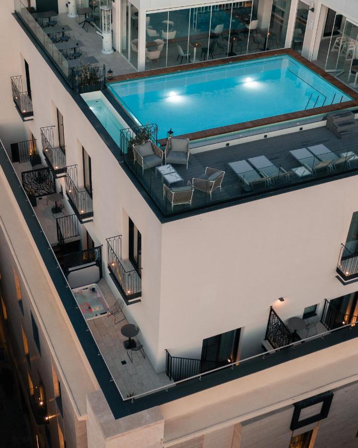 The Embassy Valletta Hotel Exterior photo