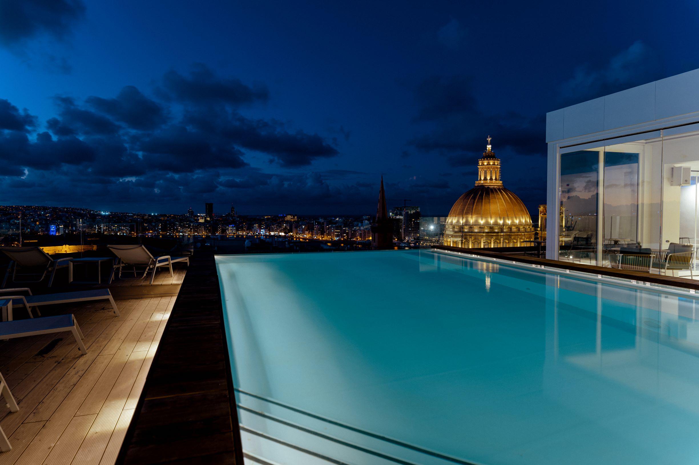 The Embassy Valletta Hotel Exterior photo