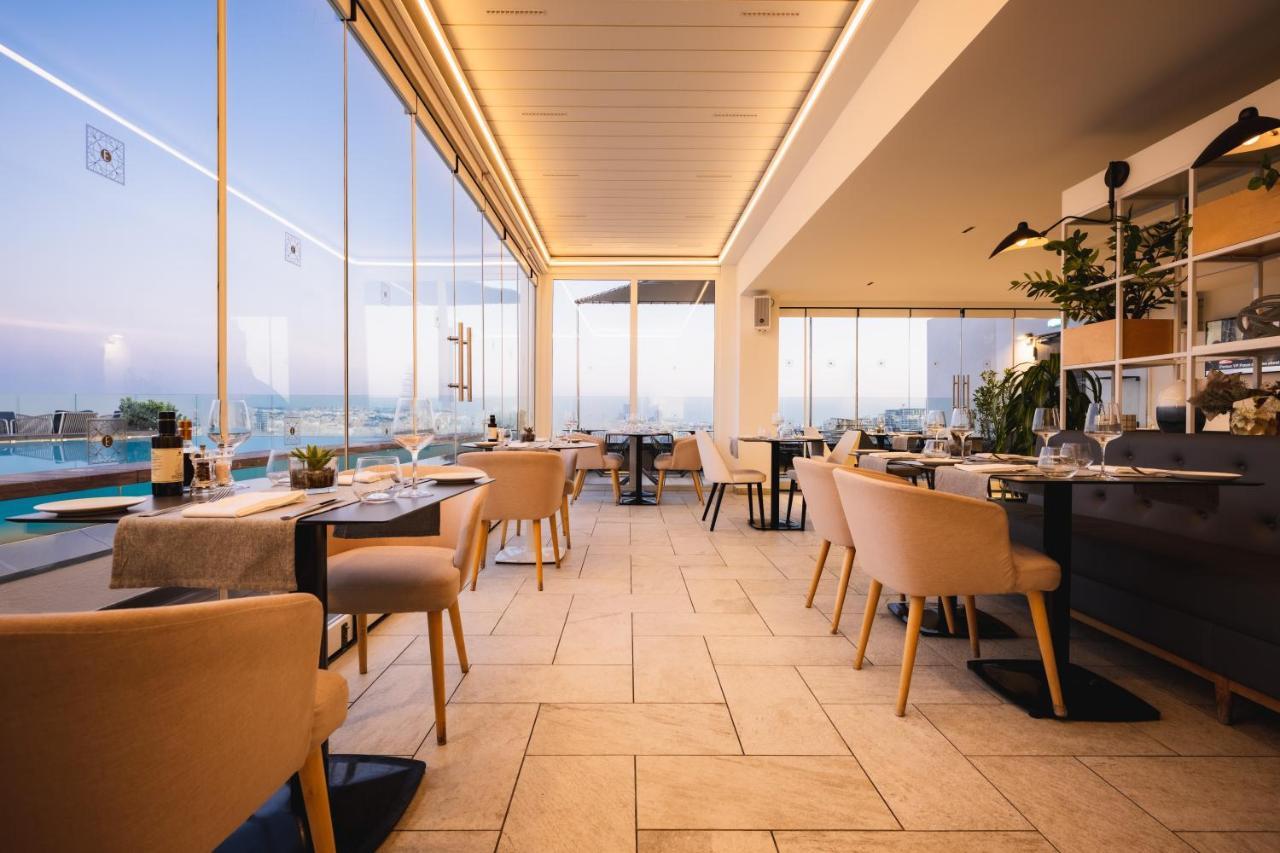 The Embassy Valletta Hotel Exterior photo