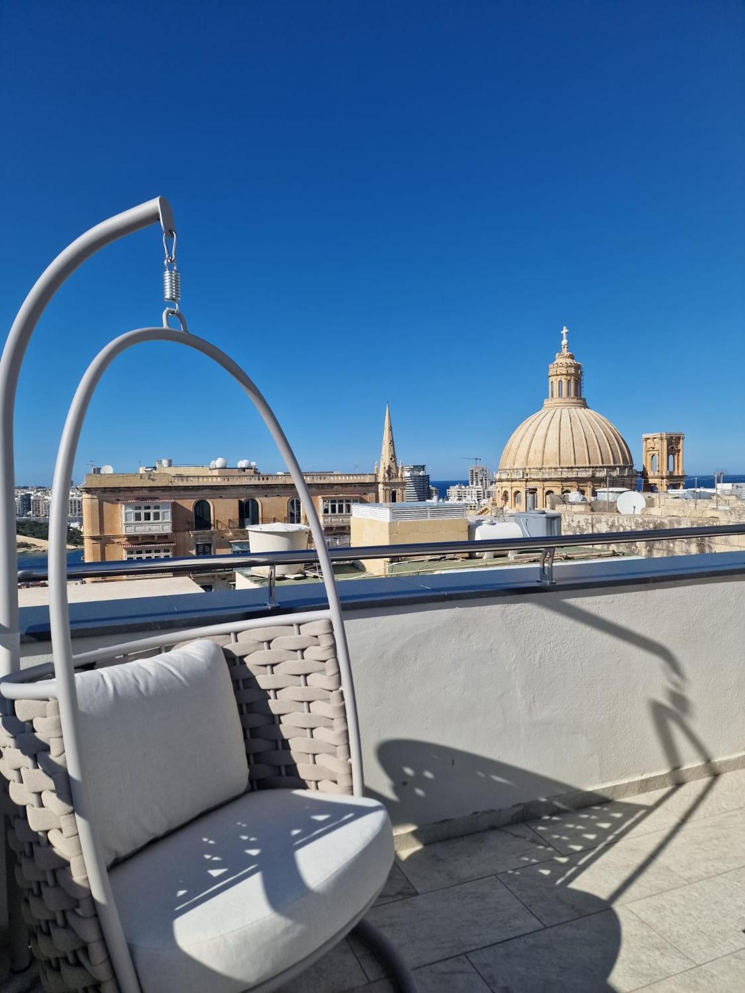 The Embassy Valletta Hotel Exterior photo